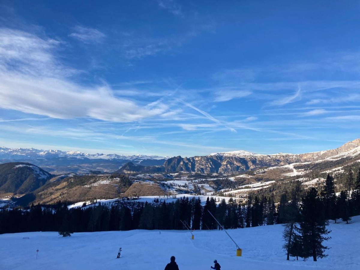 Renoviertes Apartment Mit Terrasse An Der Piste Mit Kostenlosen Wifi Кареца ал Лаго Екстериор снимка